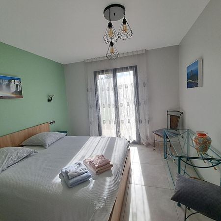 Villa Drome Jacuzzi La Maison D'A Cote Chatuzange-le-Goubet 外观 照片