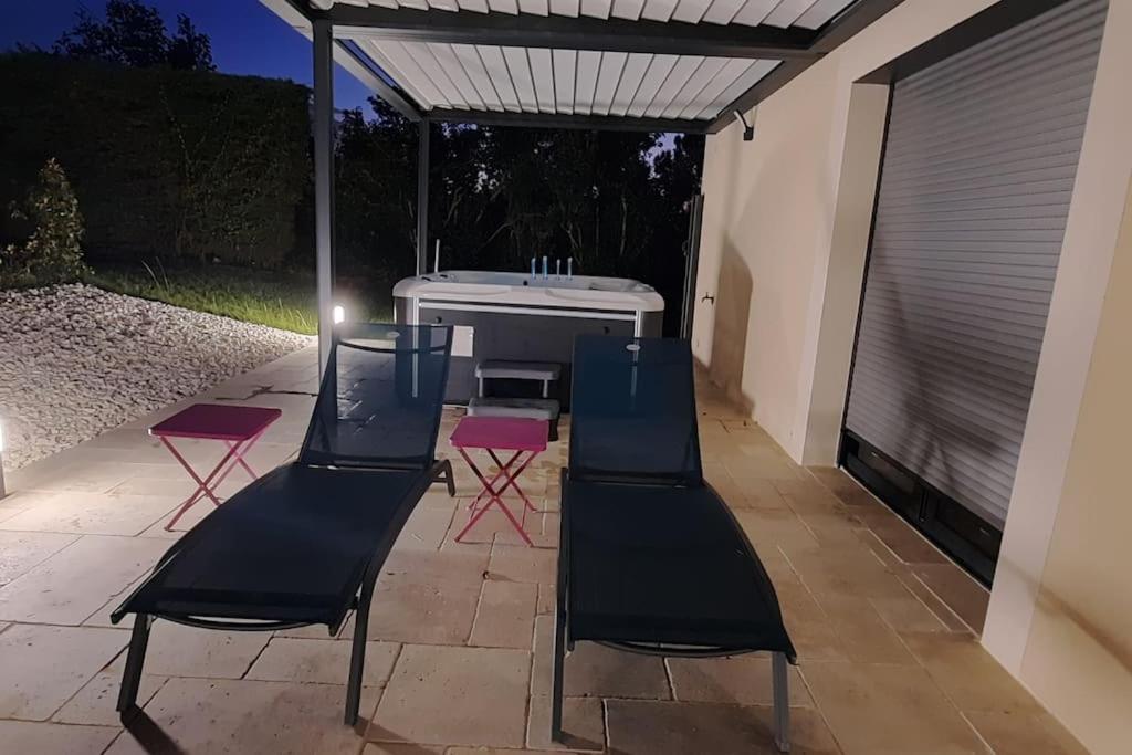 Villa Drome Jacuzzi La Maison D'A Cote Chatuzange-le-Goubet 外观 照片