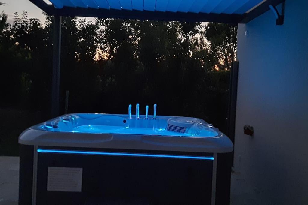 Villa Drome Jacuzzi La Maison D'A Cote Chatuzange-le-Goubet 外观 照片